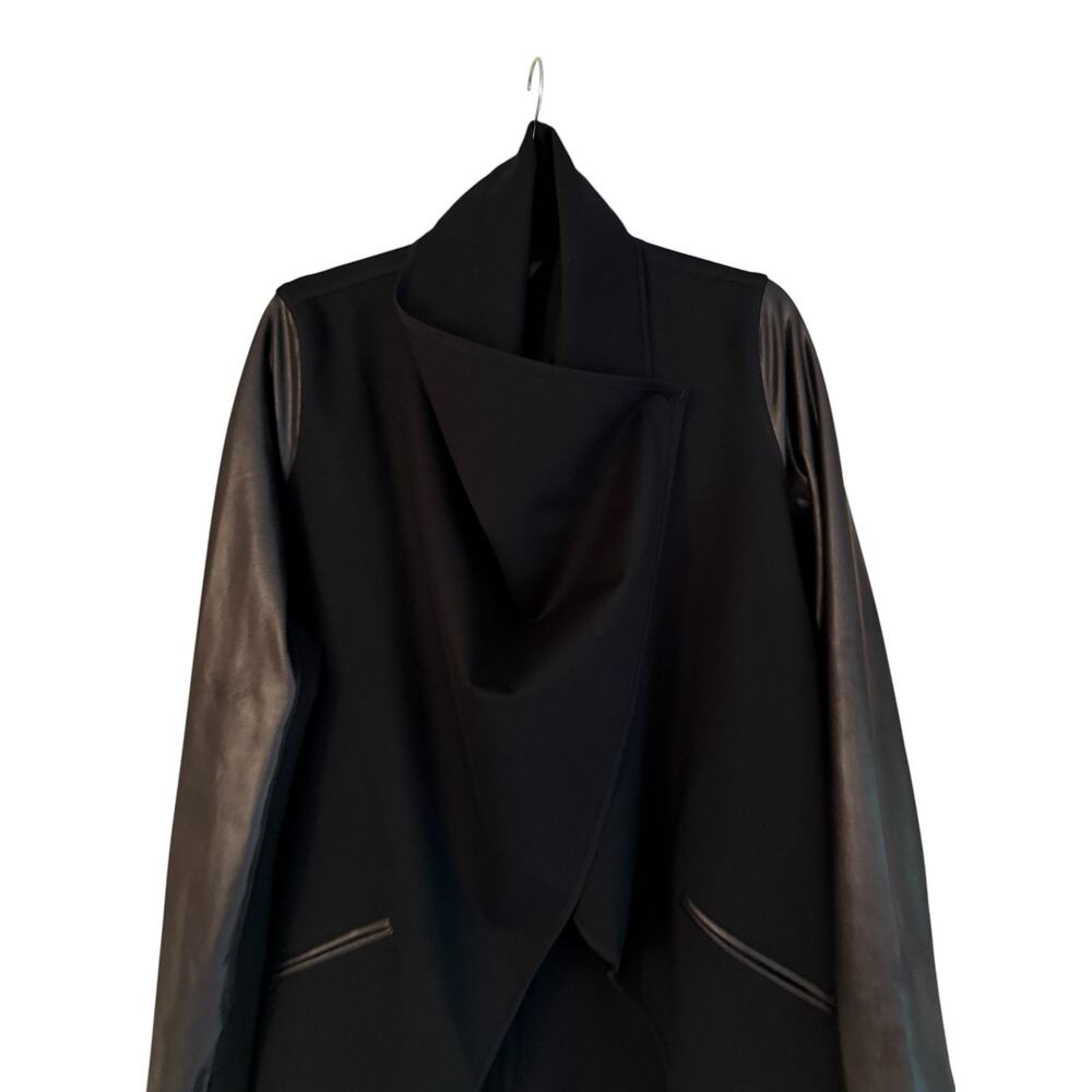 Spanx Drape Front Convertible Jacket Faux Leather Knit Blazer Black L - Picture 5 of 10